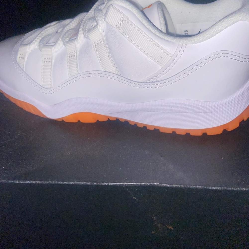 Jordan 11